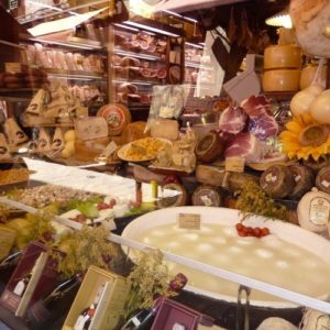 Shopping in Bologna FOOD BOUTIQUES IN THE CITY CENTRE