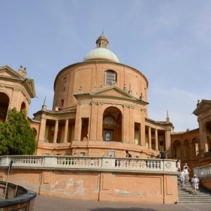 Walk to San Luca Bologna